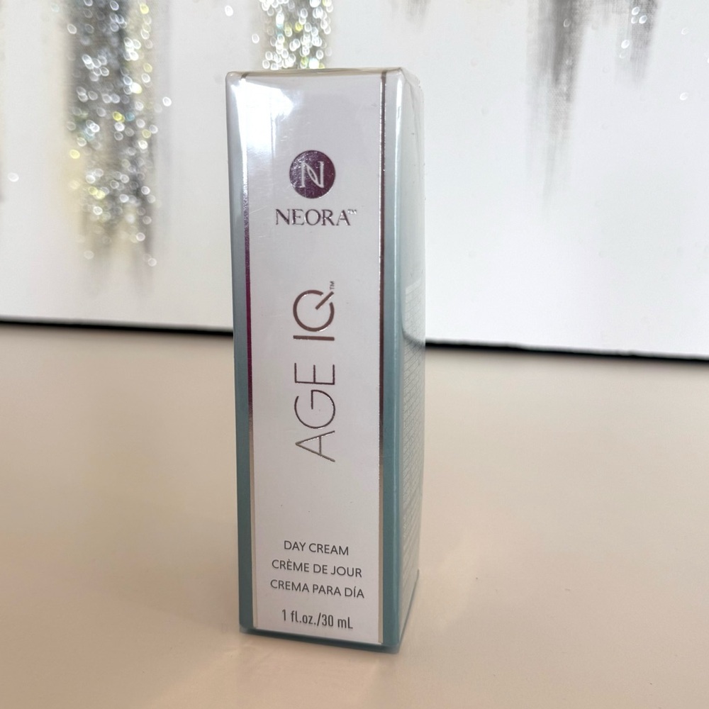 Neora Age IQ Day Cream